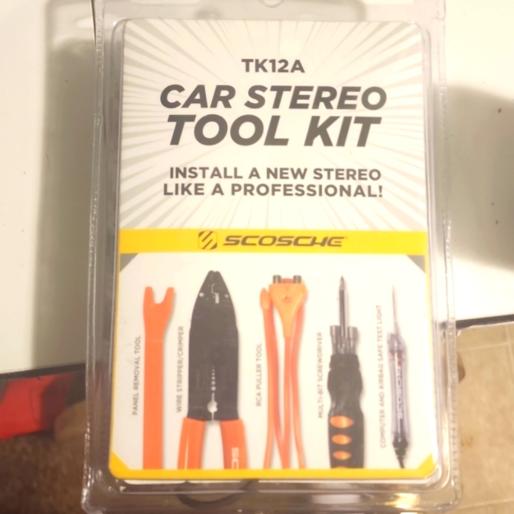 Car stereo took kit **BRAND NEW**